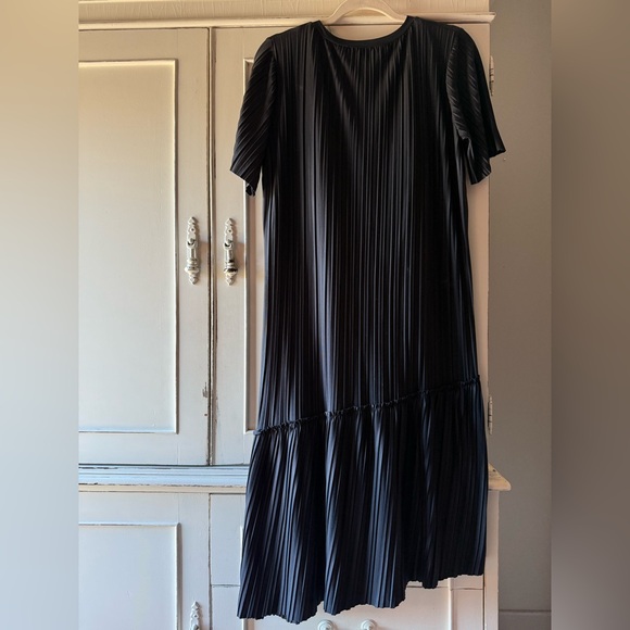 Zara Asymmetrical Pleated Dress - Picture 2 of 5